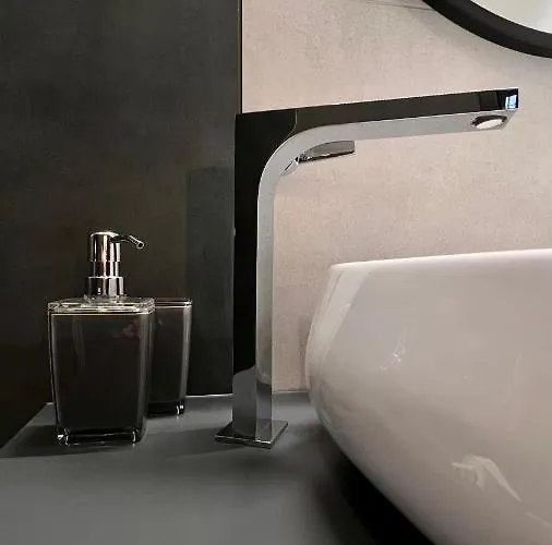 H-85 Level 5/9 아파트